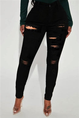 SOLID BLACK DISTRESSED JEANS