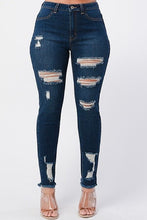 Load image into Gallery viewer, FRAYED BOTTOM DISTRESSED JEANS